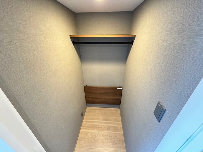 物件内観写真16　(収納)