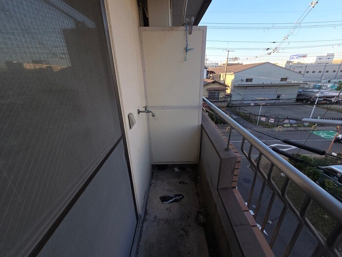 物件内観写真14　(洗濯機置場)