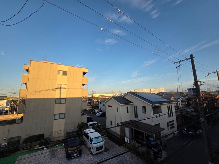 物件内観写真19　(室内からの展望)