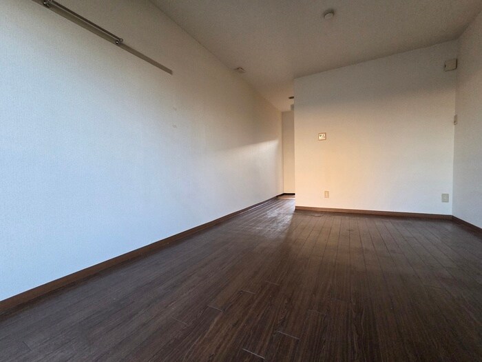 物件内観写真20　(廊下)