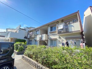シャンブル香ヶ丘Ａ外観写真