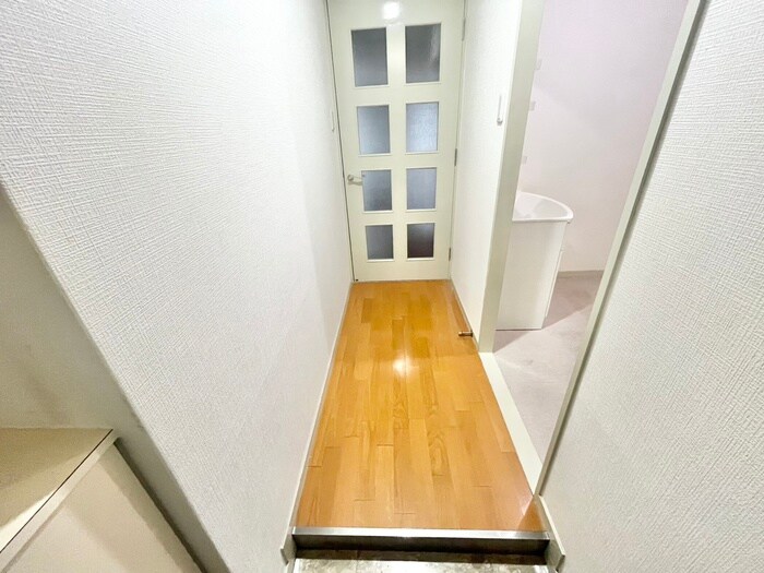 物件内観写真15　(廊下)