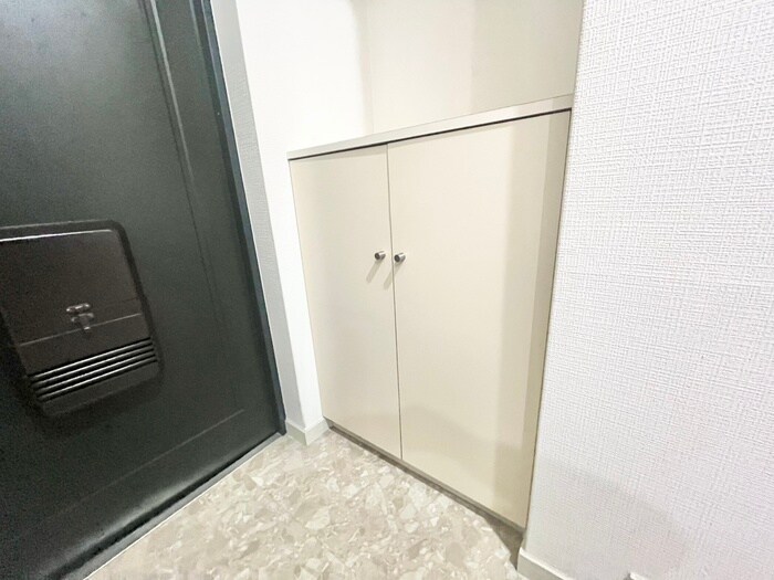 物件内観写真17　(靴箱)