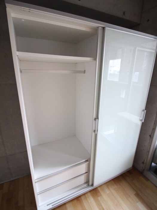 物件内観写真11　(収納)