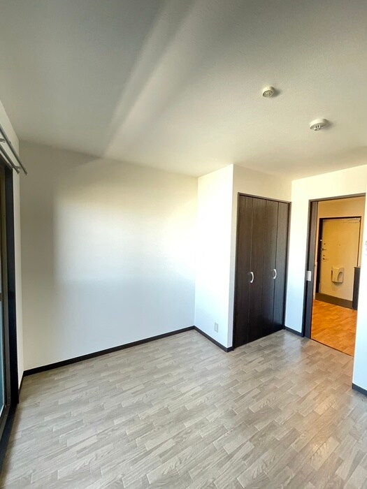 物件内観写真18　(居室)