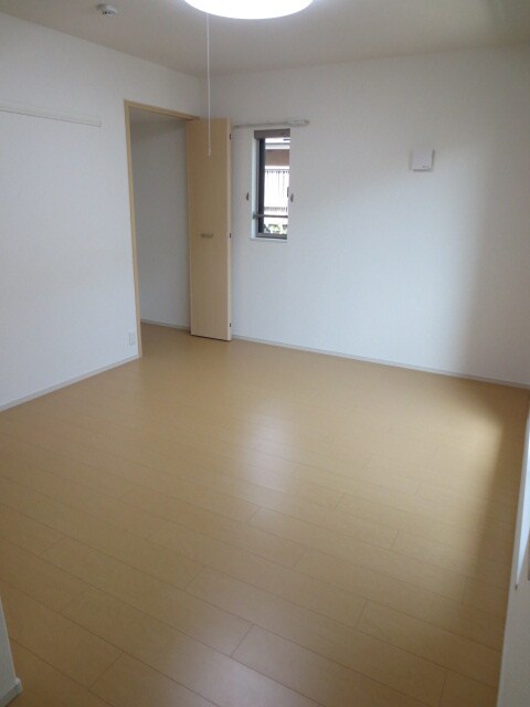 物件内観写真11　(居室)