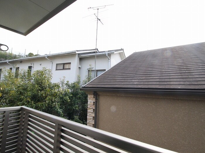 物件内観写真17　(室内からの展望)