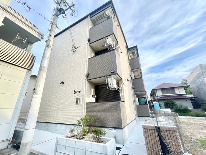 物件外観写真1　(外観写真)