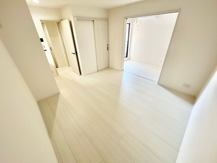 物件内観写真11　(居室)