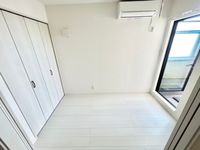 物件内観写真12　(居室)