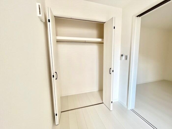 物件内観写真13　(収納)