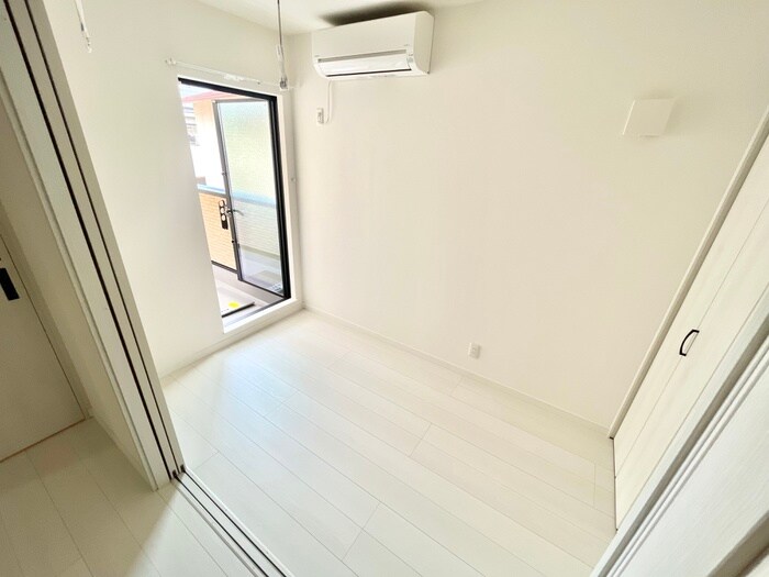 物件内観写真18　(居室)