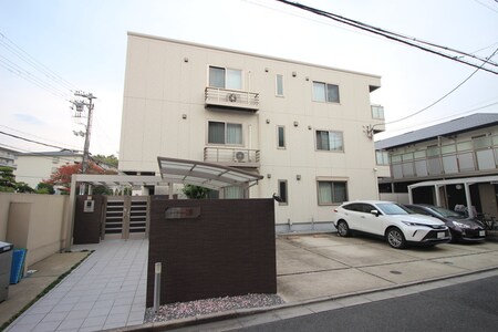 シャーメゾン凛外観写真