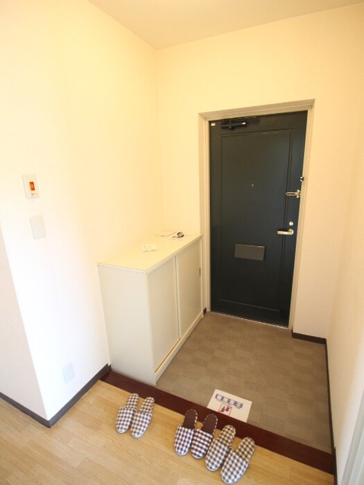 物件内観写真21　(玄関)