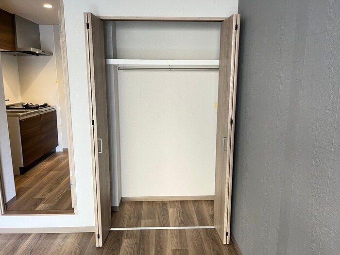 物件内観写真18　(収納)