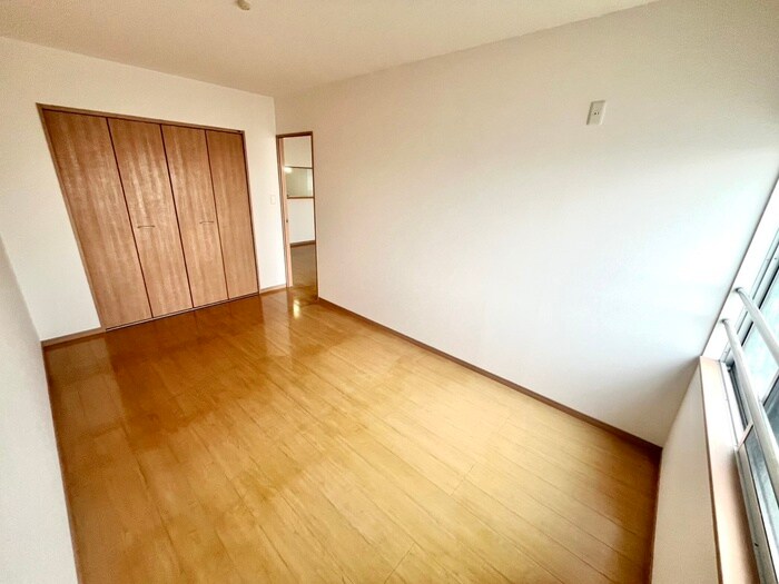 物件内観写真8　(居室)