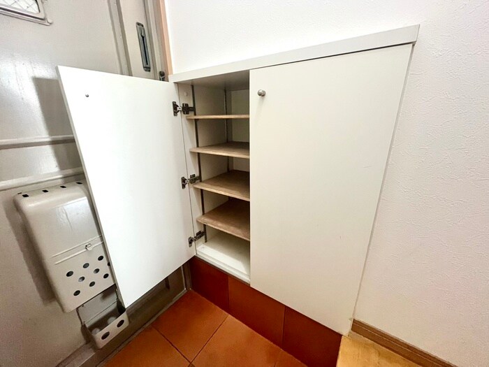 物件内観写真14　(靴箱)