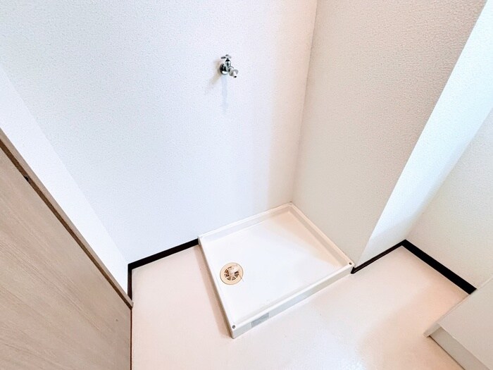 物件内観写真15　(洗濯機置場)