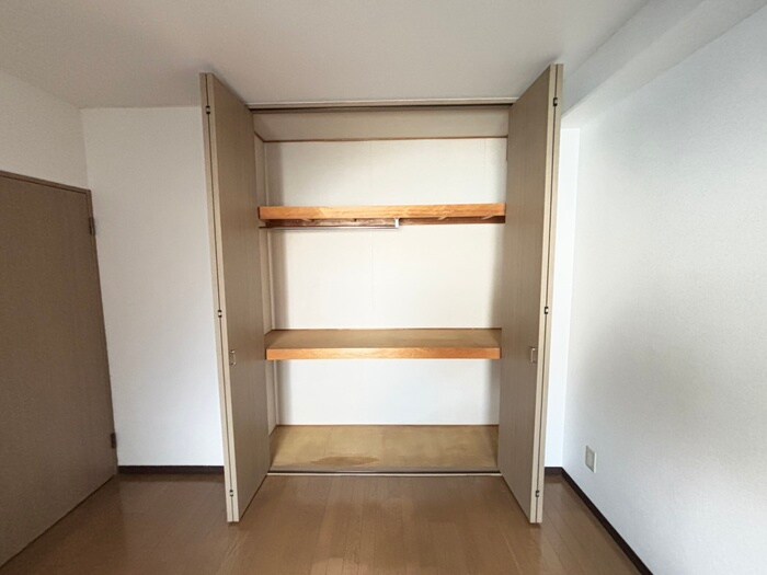 物件内観写真17　(収納)