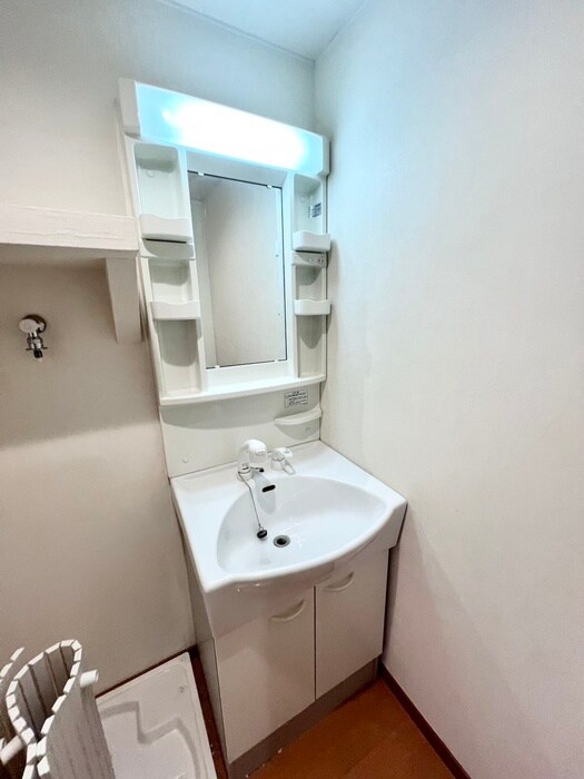 物件内観写真13　(洗面)