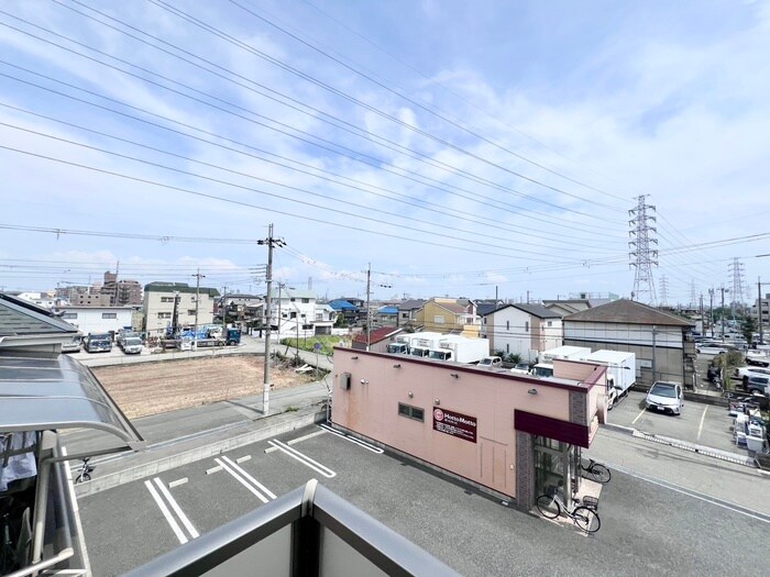 物件内観写真20　(室内からの展望)