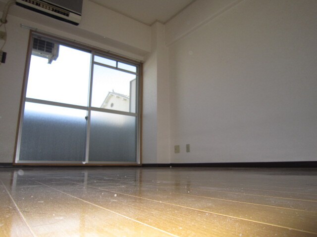 物件内観写真12　(居室)