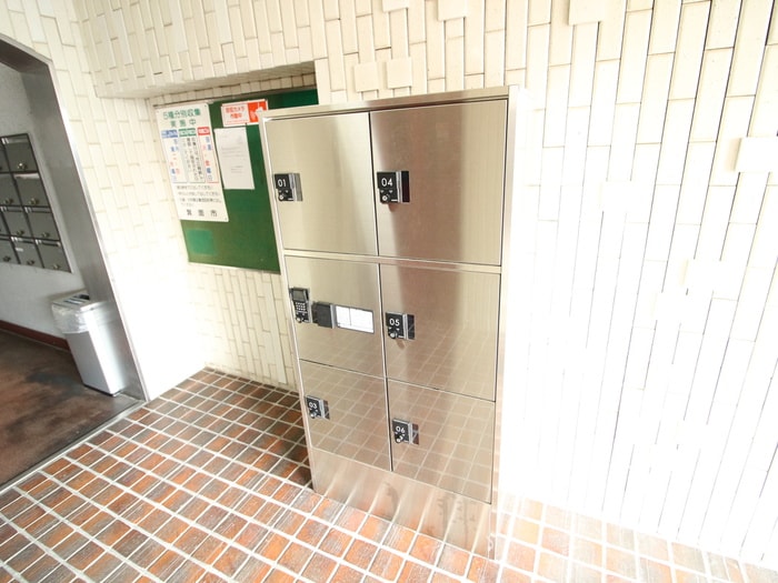 物件外観写真4　(建物設備)