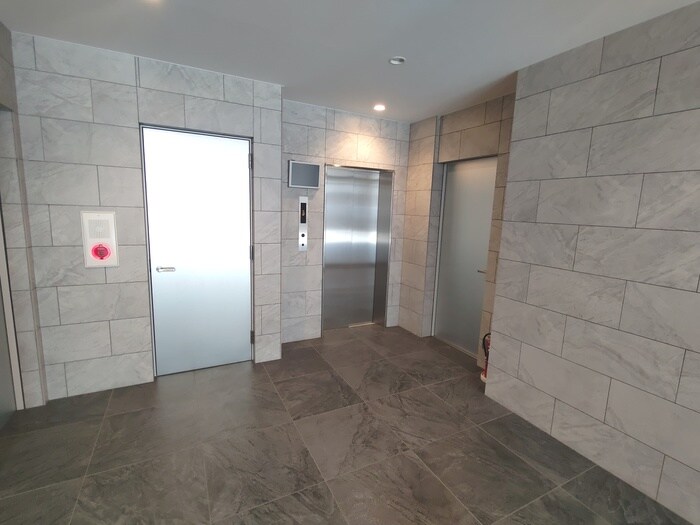 物件外観写真6　(建物設備)