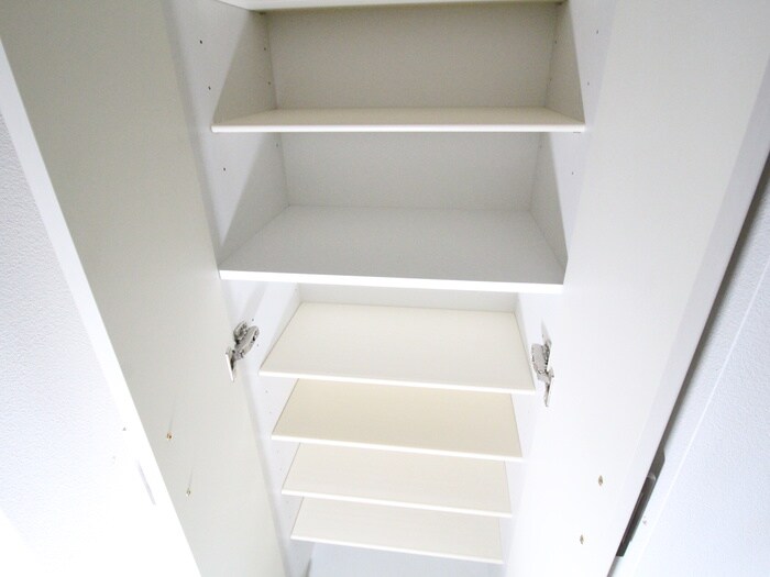 物件内観写真18　(靴箱)