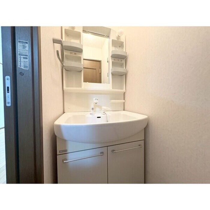 物件内観写真6　(洗面)