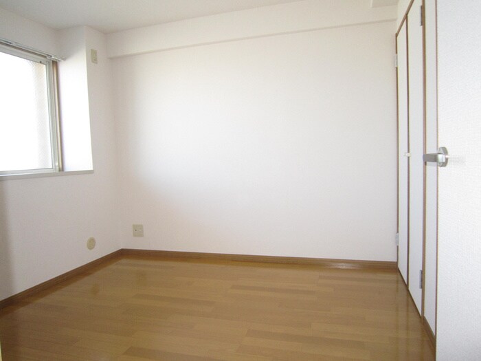 物件内観写真16　(居室)