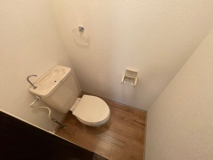 物件内観写真13　(トイレ)