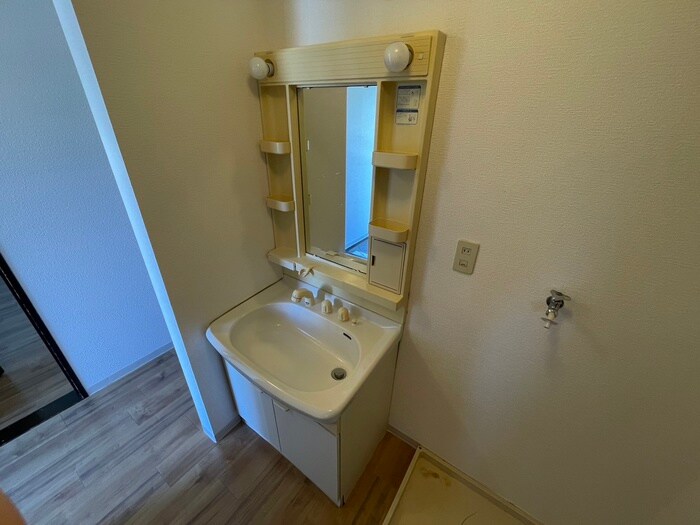 物件内観写真14　(洗面)