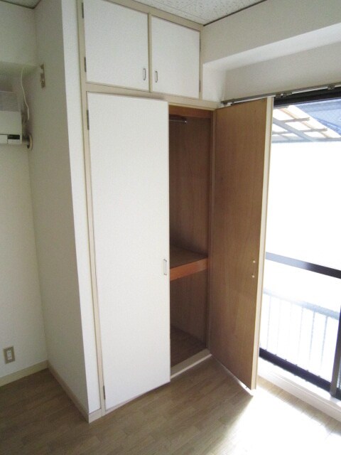 シャト－神宮道の収納