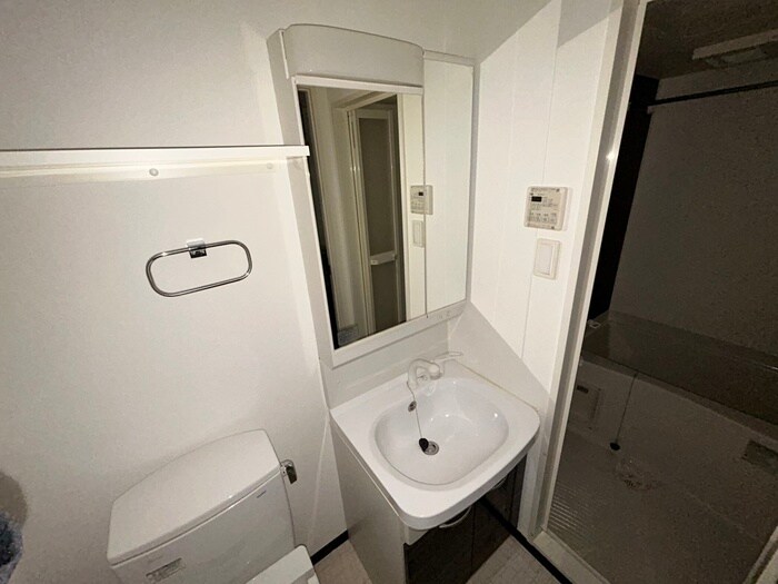 物件内観写真12　(洗面)