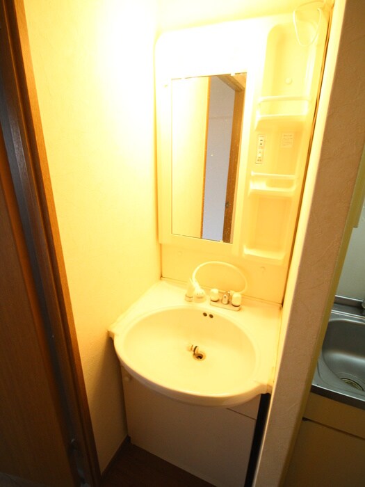 物件内観写真11　(洗面)