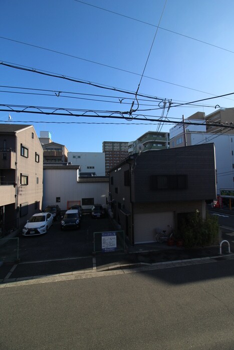 物件内観写真22　(室内からの展望)