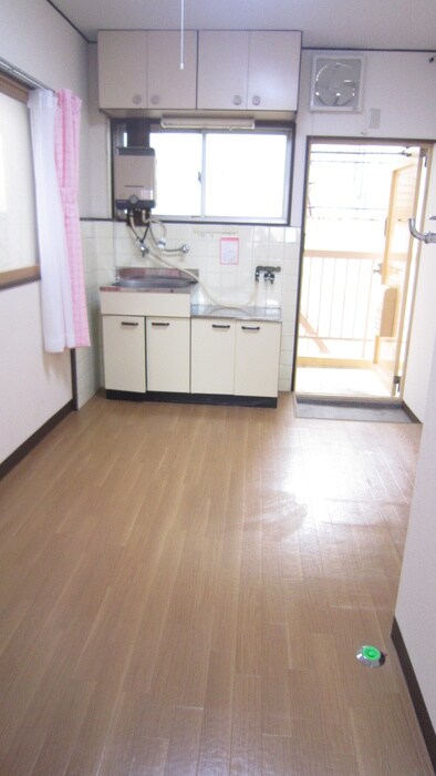 物件内観写真7　(居室)