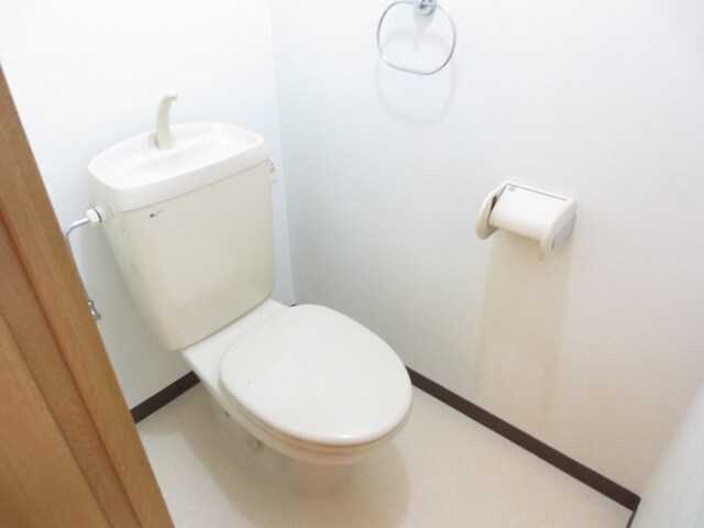 物件内観写真12　(トイレ)