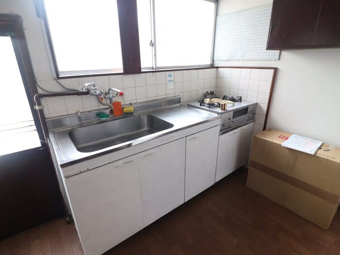 物件内観写真3　(キッチン)