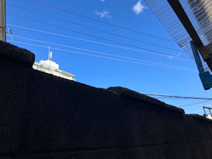 物件内観写真17　(室内からの展望)