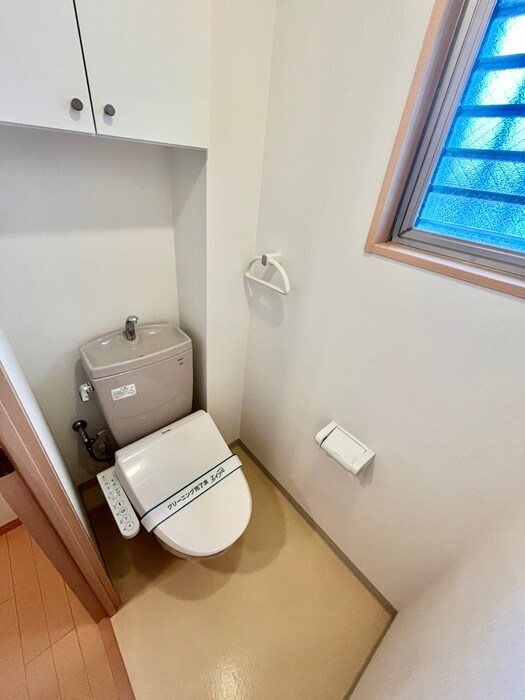 物件内観写真12　(トイレ)