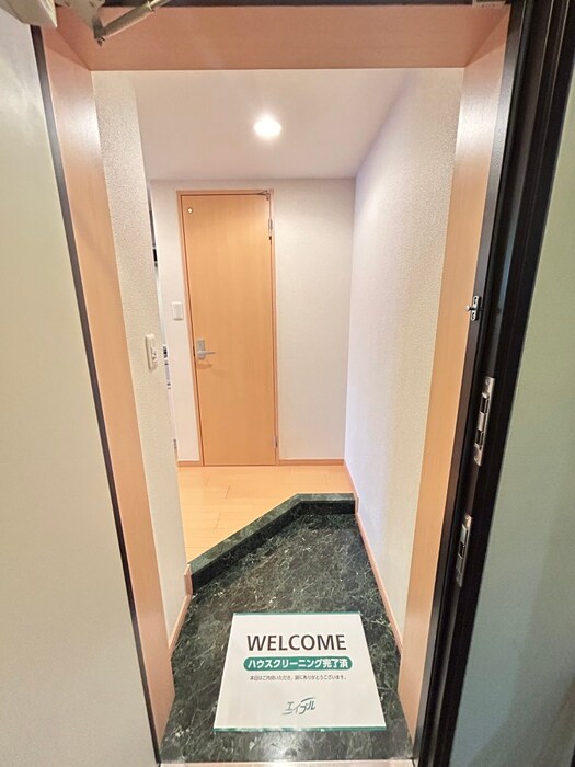 物件内観写真19　(玄関)