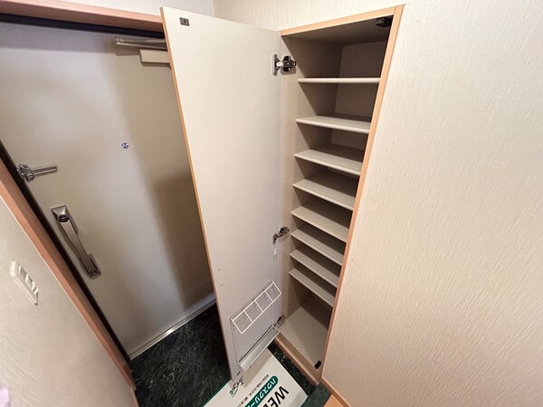 靴箱