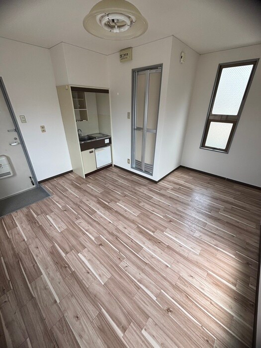 物件内観写真11　(居室)