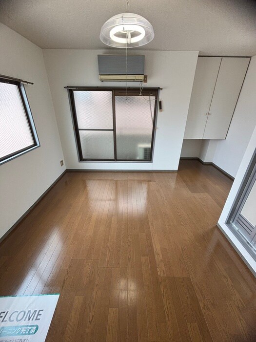 物件内観写真16　(居室)