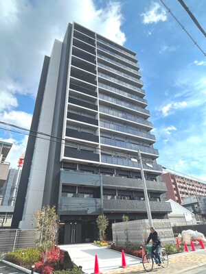 ﾌﾟﾚｻﾝｽ東三国ｴﾝﾌﾞﾚｲｽ(301)外観写真