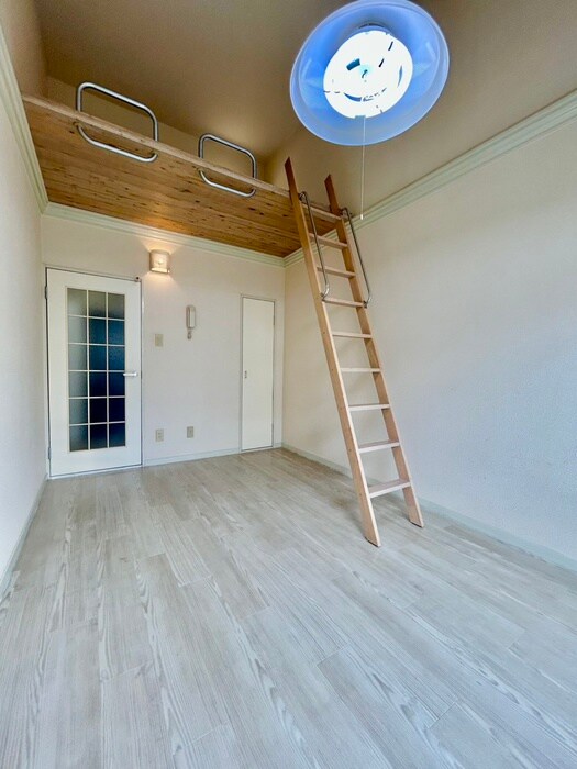 物件内観写真6　(居室)