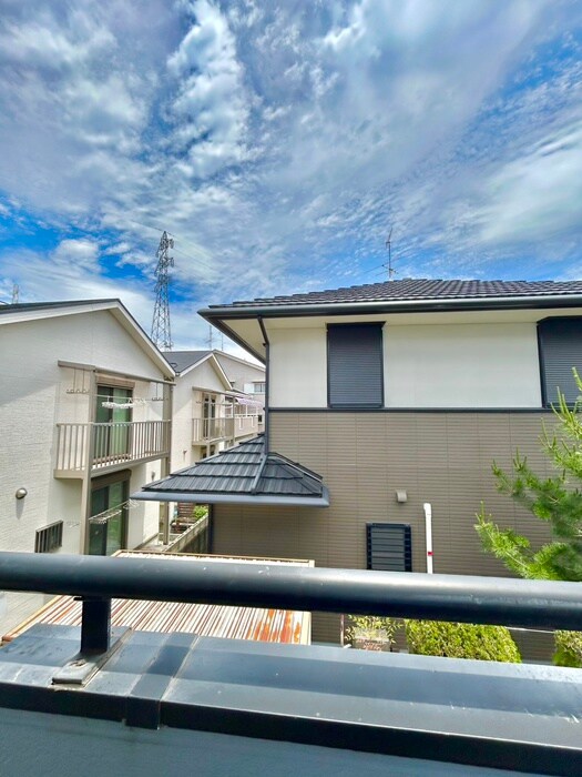 物件内観写真20　(室内からの展望)