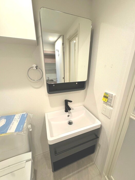 物件内観写真9　(洗面)